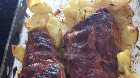 Receta de verano: Costillas asadas a la miel