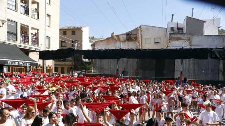 Todas las fotos del cohete de fiestas Valtierra 2019
