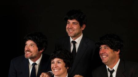 La música de The Beatles llega a la plaza de San Jose con las voces de A Beatle Bit