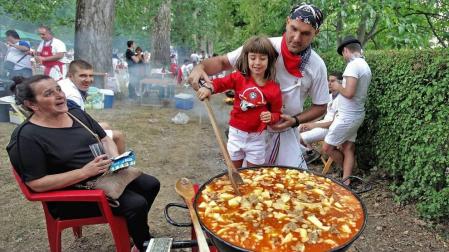 Todas las fotos de los calderetes de Fiestas de Burlada 2019 en el Diario de Navarra