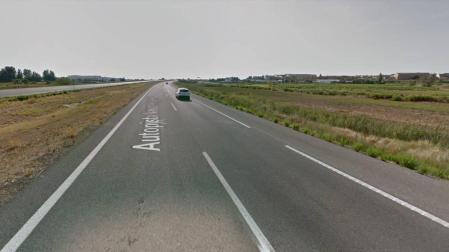Un herido en una colisión entre un coche y un camión en Murchante