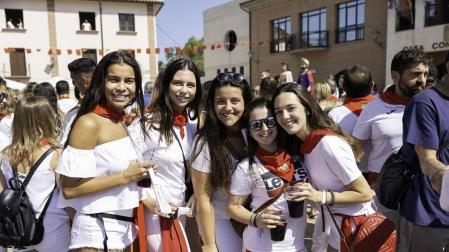 Galería de fotos del primer día de las fiestas de Sesma 2019.