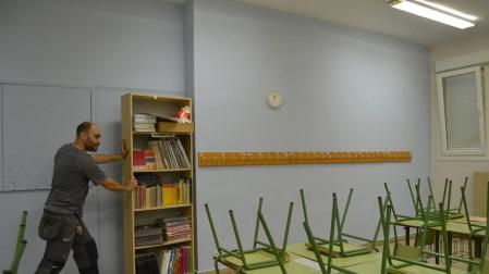 San Adrián invierte 70.000€ en la puesta a punto del colegio público