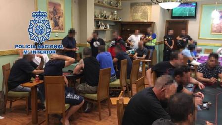La Policía Nacional desarticula un club de póker clandestino en Madrid