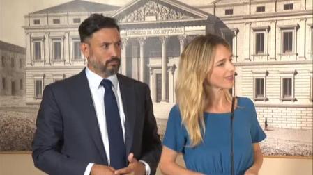 Álvarez de Toledo acusa al PSOE de entregar la alcaldía de Huarte a Bildu
