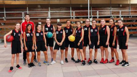BALONCESTO Las chicas del Preinfantil de Baloncesto, campeonas de Liga.