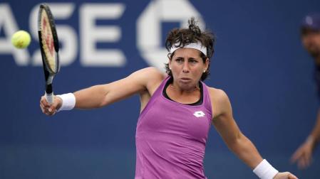 Carla Suárez, durante un partido contra Timea babos.