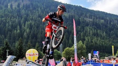 El ciclista Eloi Palau, en la UCI tras explotarle una bomba de la I Guerra Mundial