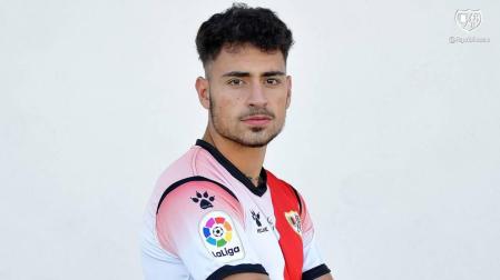 El delantero navarro Sergio Moreno jugará cedido en el Valencia B
