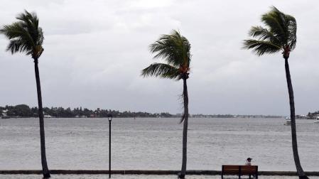 Al menos cinco muertos en Bahamas por el paso del huracán 'Dorian'