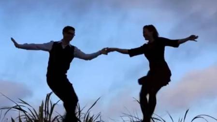 Atardecer Pamplona organiza este viernes un encuentro de baile social 'Swing Lindy Hop'