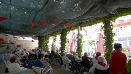 Todas las fotos del encierro y de la comparsa de gigantes y cabezudos de fiestas de Peralta 2019