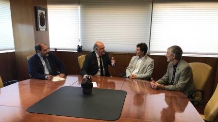 Primera reunión institucional entre el presidente del TSJN y el nuevo consejero de Justicia