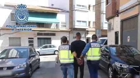 Detenido por retener y atracar a diez menores en el Metro del sur de Madrid