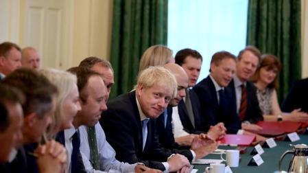 Johnson dice a sus ministros que habrá 'brexit' el 31 de octubre "sin peros"