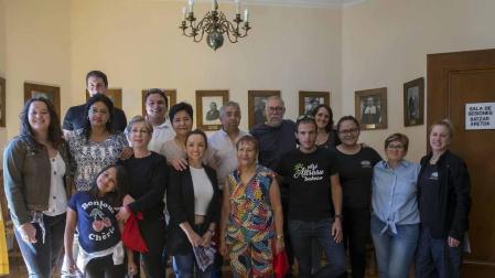 La diversidad es una seña de identidad de Ochagavía y así quedó puesto de manifiesto este año en el inicio festivo