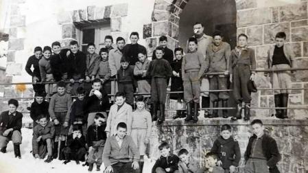 El salto generacional en más de medio siglo descubre una brecha entre el modelo y los recursos de antes y hoy en la enseñanza en navarra