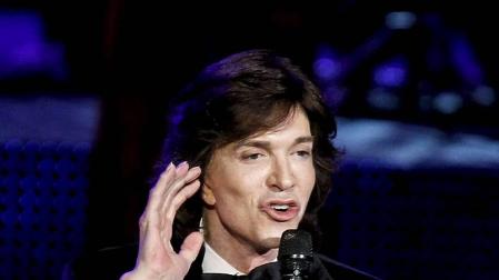 Camilo Sesto retoma su última gira latinoamericana