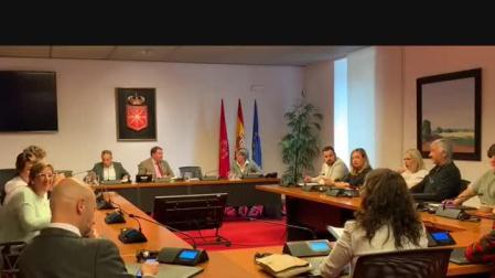 La Comisión de Peticiones del Parlamento de Navarra, en el momento de su constitución.