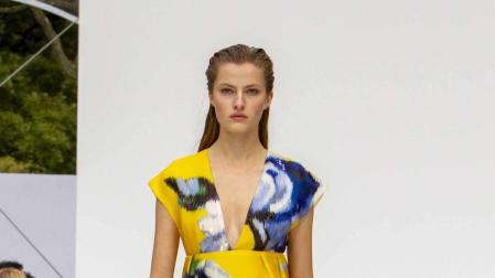 La firma de la venezolana por la mañana y las creaciones del diseñador estadounidense Tom Ford por la noche culminaron esta jornada, llena de guiños y creatividad