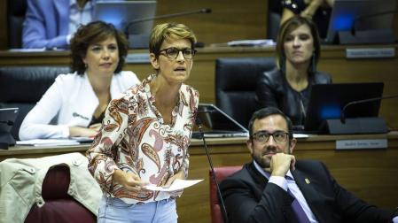 Duros enfrentamientos de PSN y Na+ en el primer pleno de la legislatura