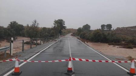 Al menos un fallecido en un coche sumergido en Granada por la gota fría