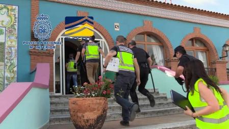 Desmantelan una red de tráfico de seres humanos y de sustracción de menores