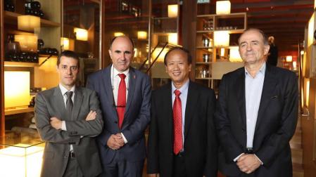 Ayerdi recibe a una delegación de Vietnam interesada en el sector cárnico navarro