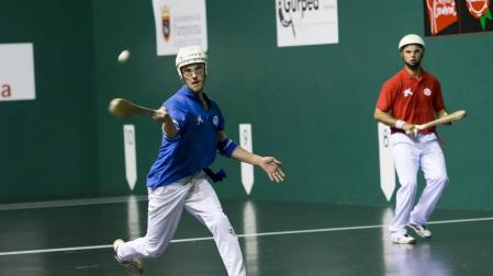 San Fermín Txikito mantiene su espíritu con cuatro funciones en el Labrit