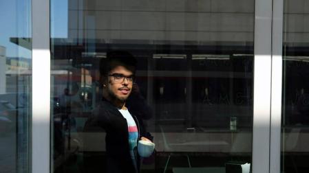 Javier Gutiérrez, programador con acondroplasia: "Soy uno más en la empresa"