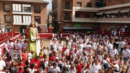 Los niños hacen grande la fiesta en Villafranca