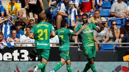 La Real Sociedad hunde al Espanyol con una gran primera parte