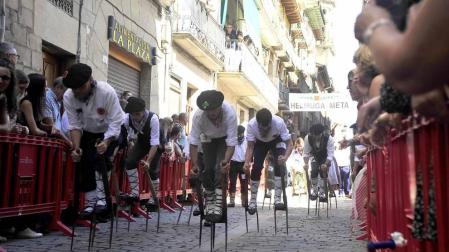 Fotos de la XXVI Carrera de Layas celebrada en Puente la Reina