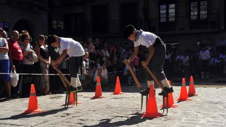 Fotos de la XXVI Carrera de Layas celebrada en Puente la Reina
