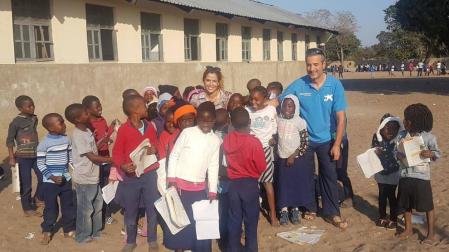 La experiencia de dos navarros como voluntarios en Mozambique y Colombia