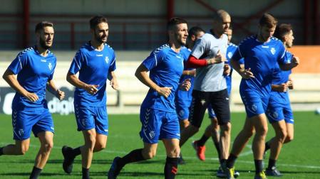 Sesión de recuperación para los jugadores de Osasuna enTajonar