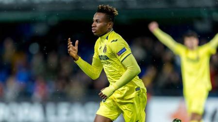Samuel Chukwueze celebra un gol con el Villarreal.
