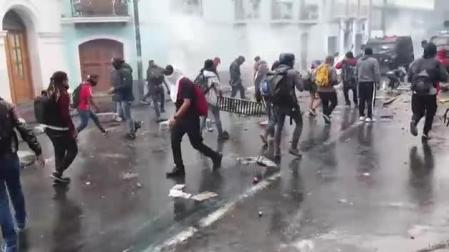 Ecuador declara el estado de excepción tras los disturbios en las protestas masivas