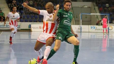 Osasuna Magna encadena tres victorias y se afianza en la zona noble