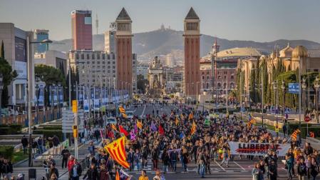 Los CDR cortan el tráfico en protesta por la presencia del Rey en Barcelona