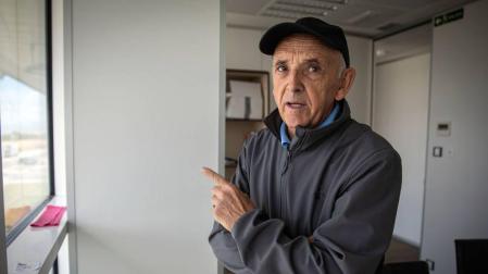La historia de Félix López con el Parkinson: ser libre para no mover los dedos