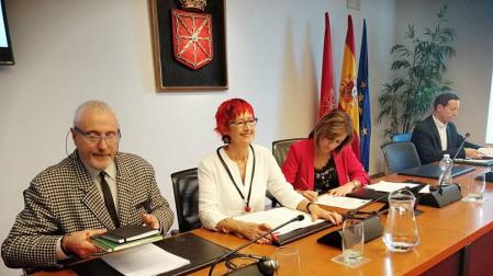 Salud plantea dos planes para abordar el "problema" de las listas de espera en Navarra