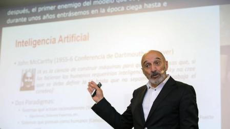 Bustince apuesta por el uso de datos masivos para solucionar problemas comunes