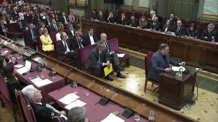 Los líderes del 'procés' presionan al tribunal con un alegato final de marcado acento político