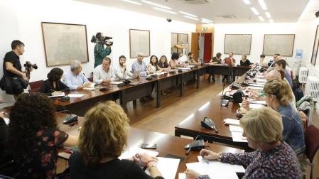 El Gobierno prevé empezar a pagar el 'grado' a los interinos en noviembre
