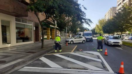 Iturrama libera espacio y adapta ya sus 121 pasos peatonales ilegales