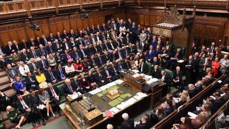 El pleno del Parlamento británico, este sábado.