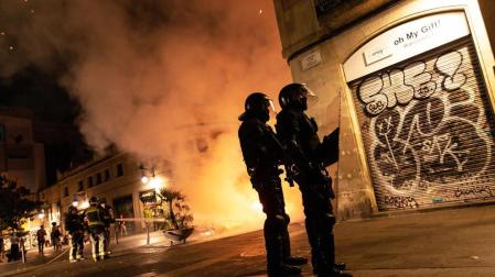 Seis detenidos durante la sexta noche de protestas en Barcelona