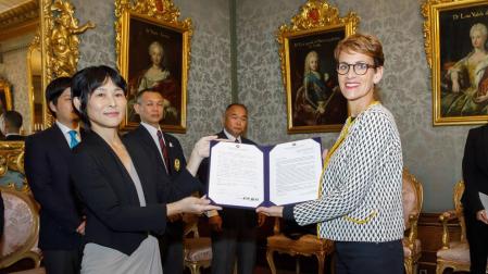 Chivite destaca la importancia del deporte como elemento de unión entre países