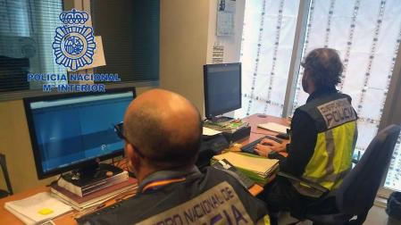 Dos detenidos acusados de estafar a empresas mediante el método 'Man in the middle'